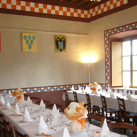 Couette-café Castello Malaspina Di Gambaro *