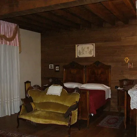 Castello Malaspina Di Gambaro *