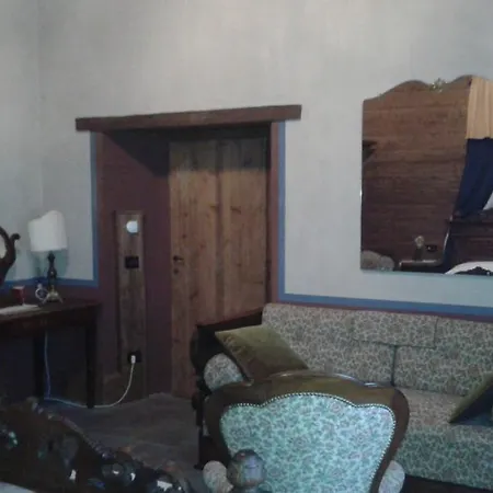 Castello Malaspina Di Gambaro