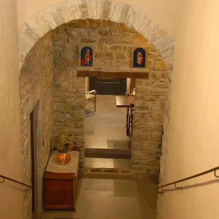 Castello Malaspina Di Gambaro Ferriere