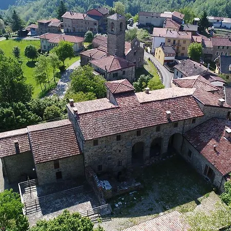 Castello Malaspina Di Gambaro Oda ve Kahvaltı *