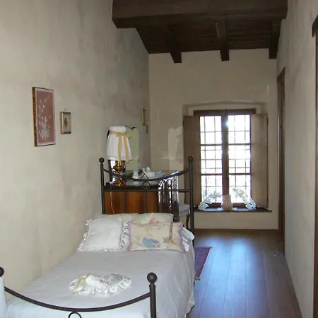 Castello Malaspina Di Gambaro