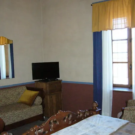 Castello Malaspina Di Gambaro * Ferriere