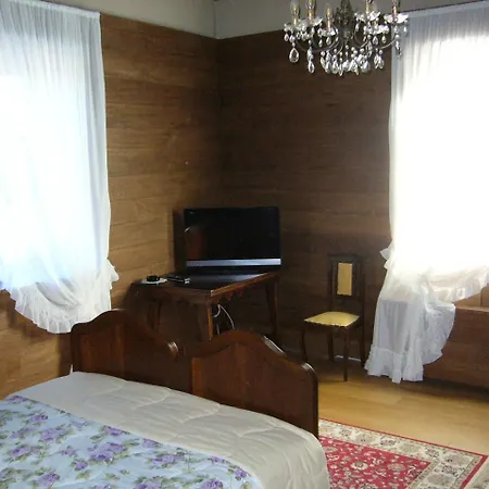 Castello Malaspina Di Gambaro *