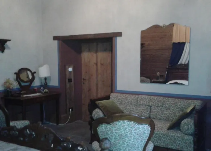 Castello Malaspina Di Gambaro