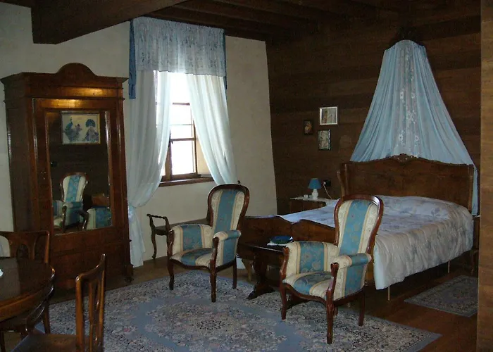 Castello Malaspina Di Gambaro Отель типа 